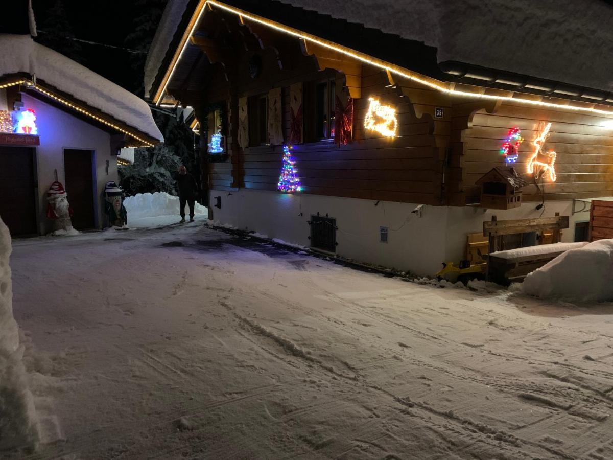 Chalet Le Slalom Arveyes Exterior foto